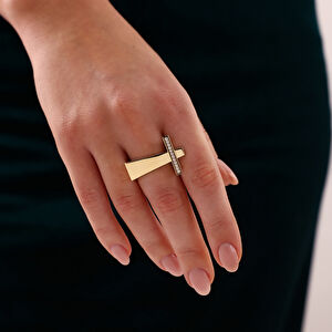 14 Ayar Altın Üzeri Taşlı Yüzük