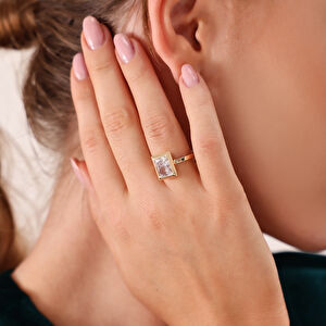 14 Ayar Altın Taşlı Yüzük