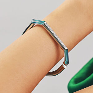 Baget 14 Ayar Beyaz Altın Mavi Taşlı Kelepçe