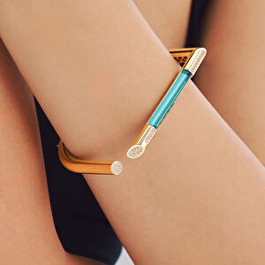 Baget 14 Ayar Altın Mavi Taşlı Kelepçe