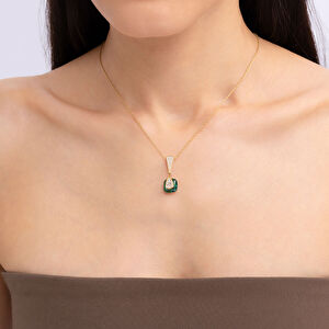 Bonbon 14 Ayar Altın Yeşil Taşlı Kolye