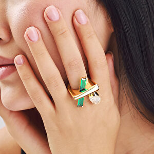 Baget 14 Ayar Altın Damla ve Yeşil Taşlı Yüzük