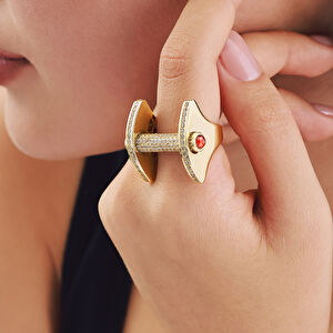 Vega 14 Ayar Altın Kırmızı Taşlı Yüzük