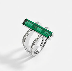 Baget 14 Ayar Beyaz Altın Yeşil Taşlı Yüzük