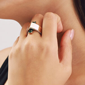 Baget 14 Ayar Altın Yeşil Taşlı Yüzük