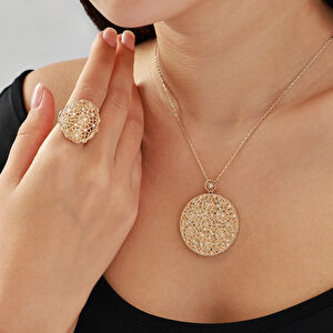 14 Ayar Altın Dantel İşlemeli Yuvarlak Kolye