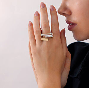 Baget 14 Ayar Altın Taşlı Yüzük