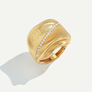 14 Ayar Altın Fırçalı Yüzeyli Taşlı Yüzük