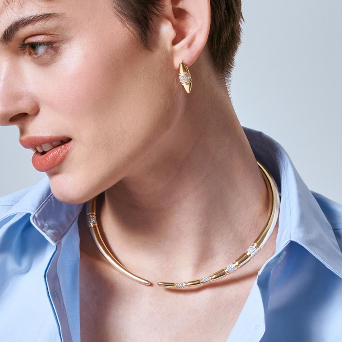 Vega Taşlı Choker Kolye