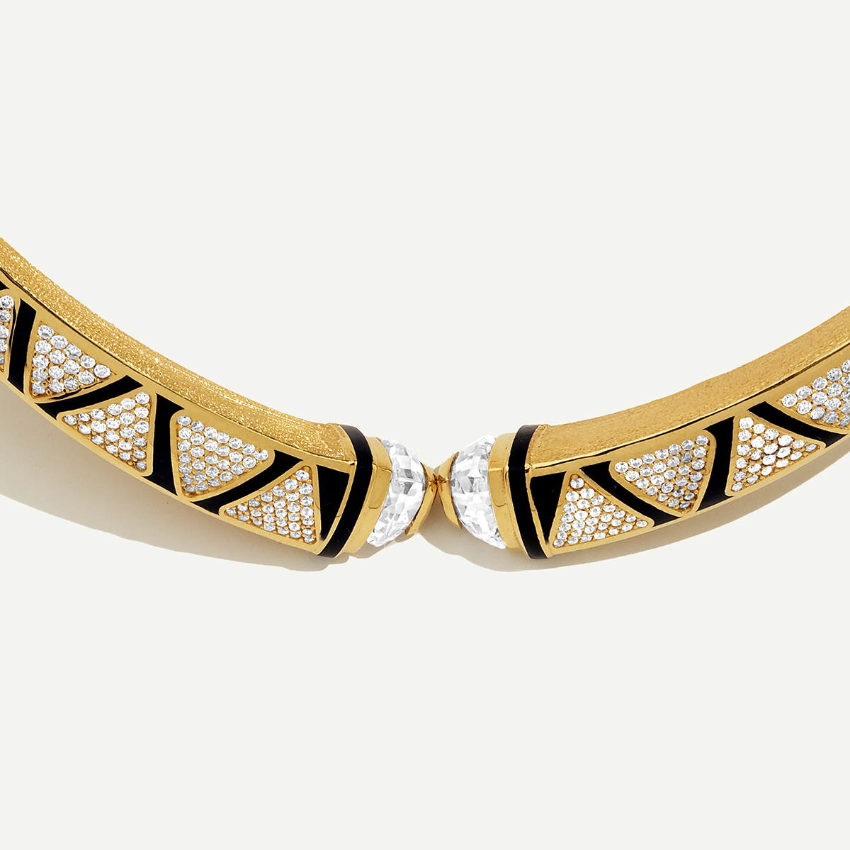 14 Ayar Altın Siyah Mine Detaylı Choker Kolye