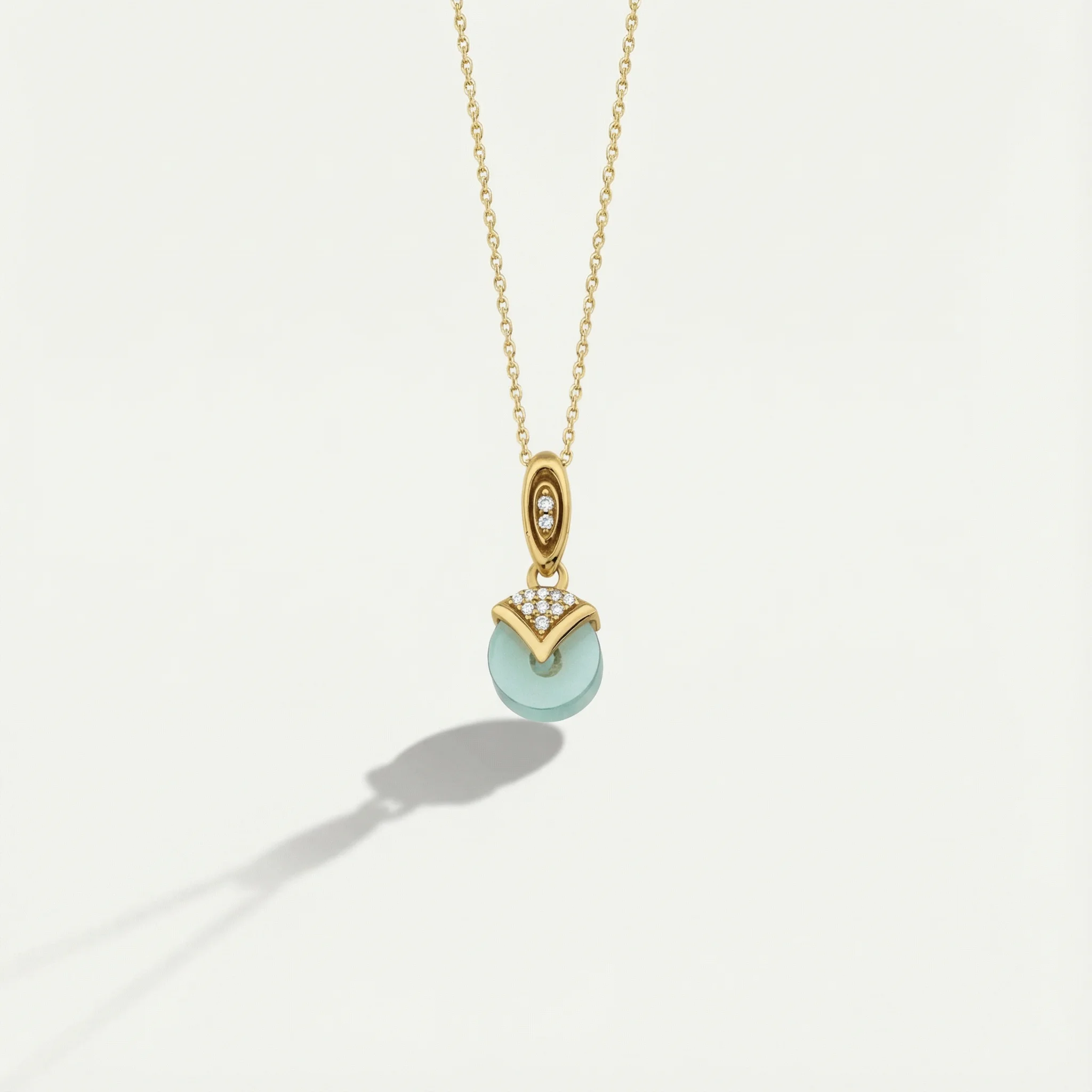 Bonbon 14 Ayar Altın Açık Mavi Taşlı Kolye