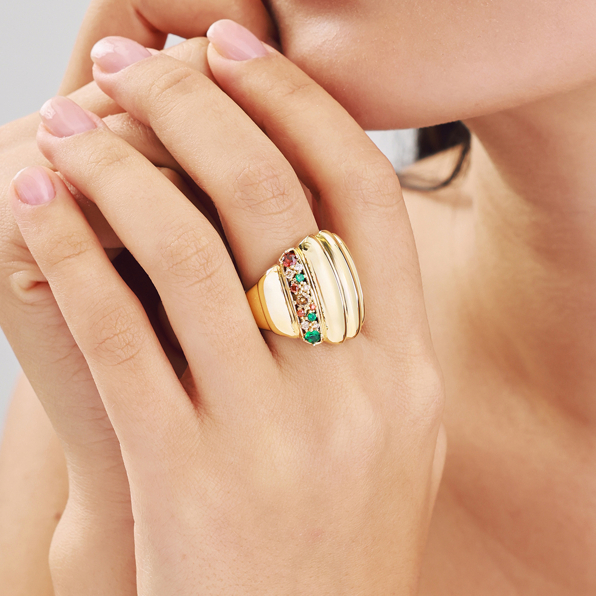 Eta 14 Ayar Altın Yeşil ve Turuncu Taşlı Yüzük