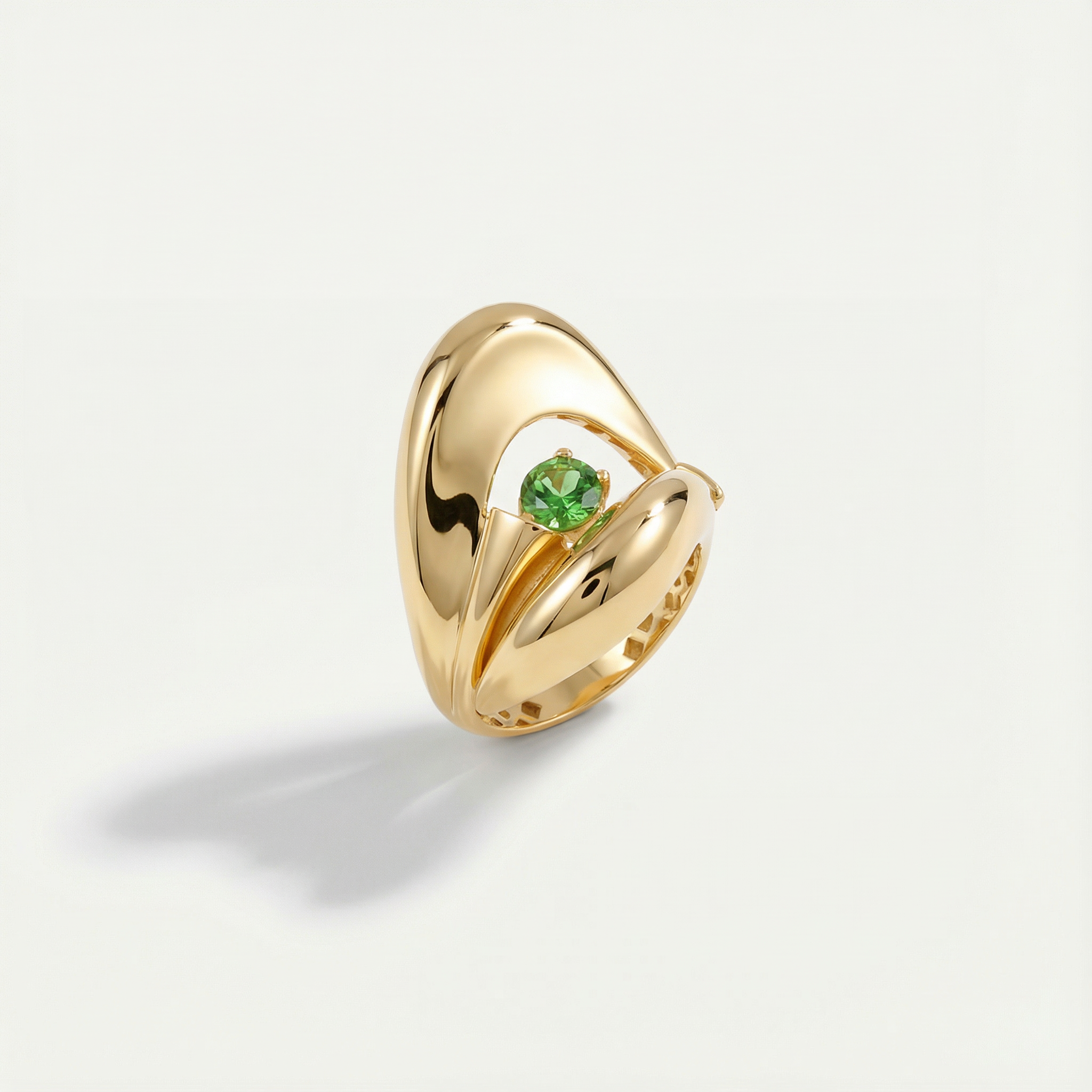 14 Ayar Altın Küçük Yeşil Taşlı Yüzük