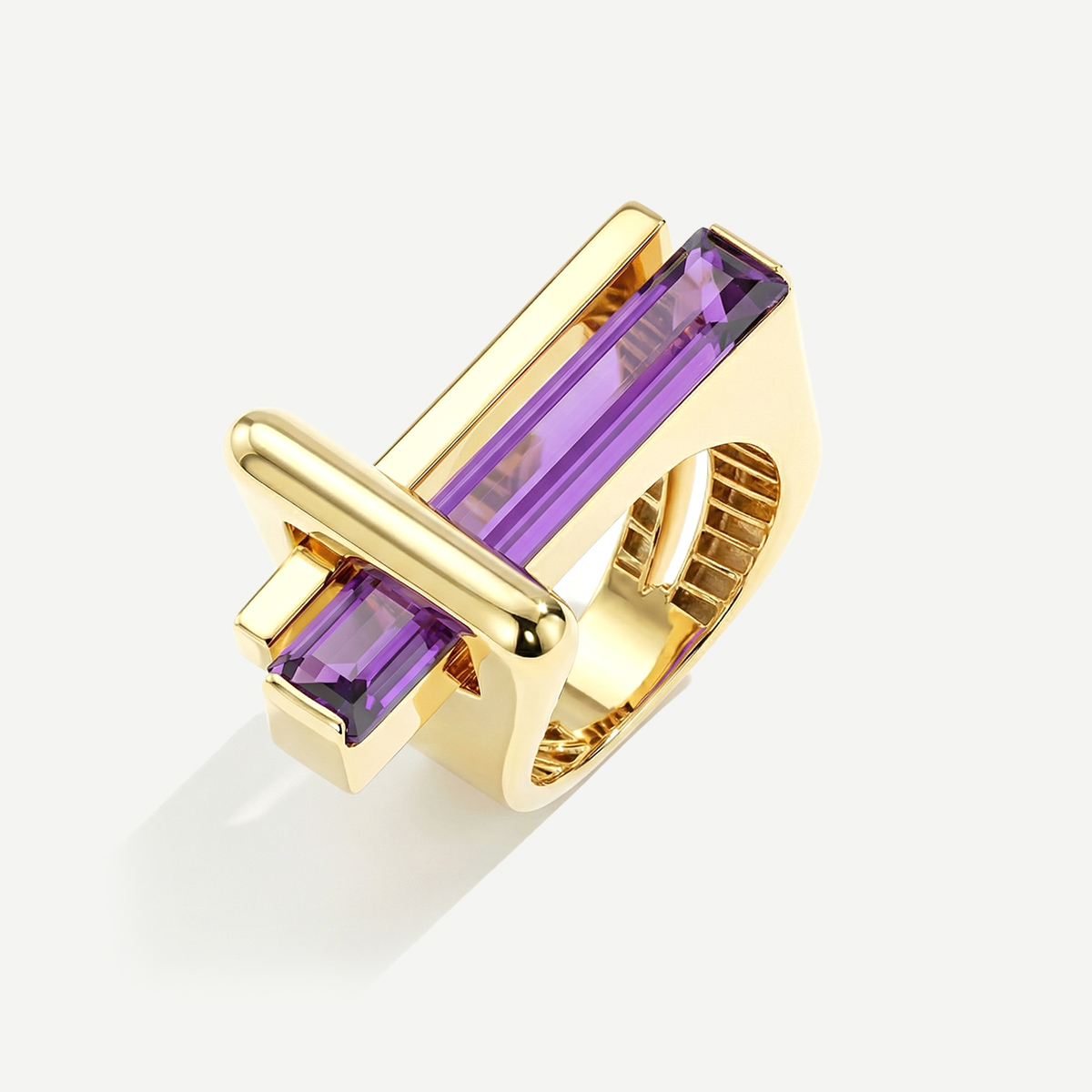 Baget 14 Ayar Altın Mor Taşlı Yüzük