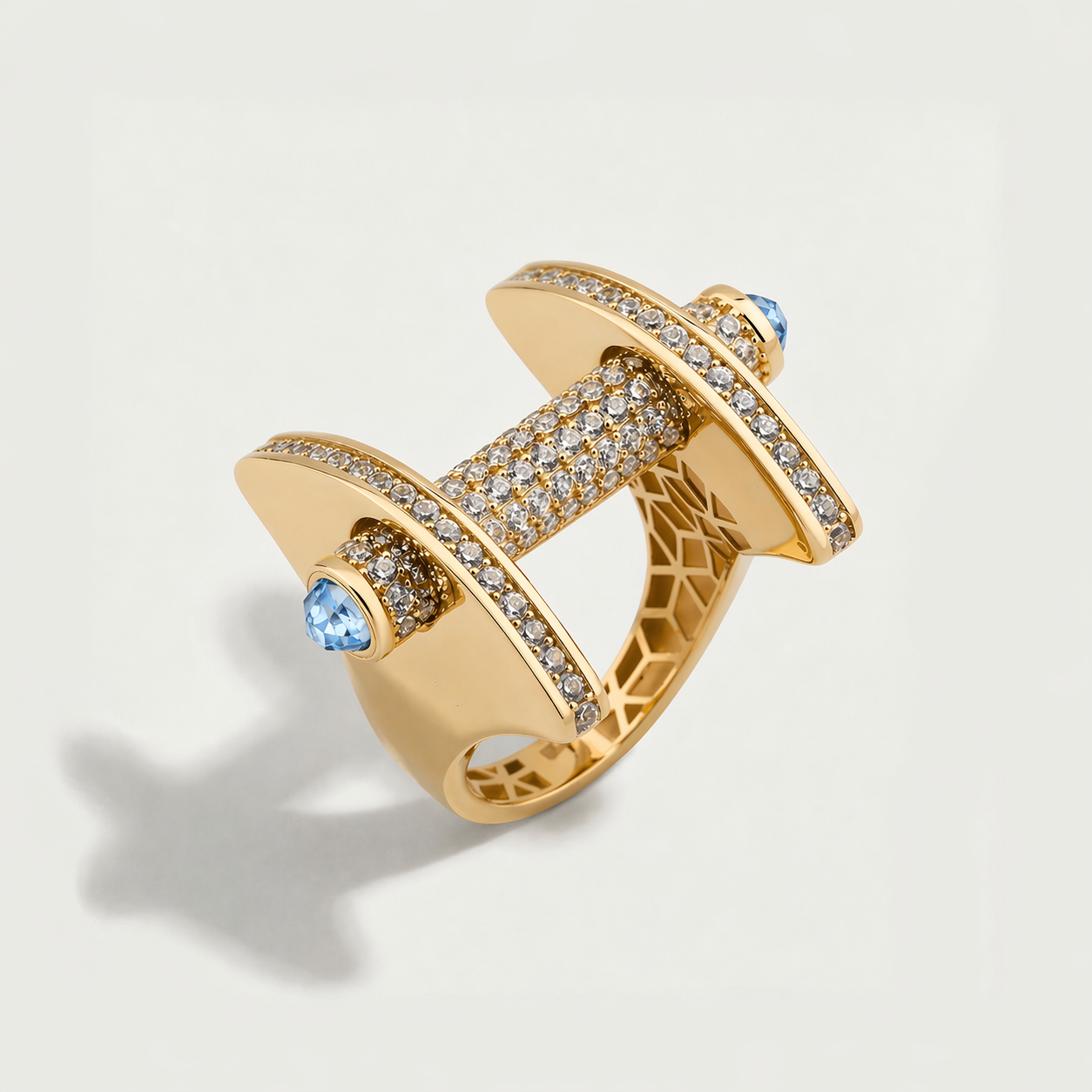 Vega 14 Ayar Altın Mavi Taşlı Yüzük