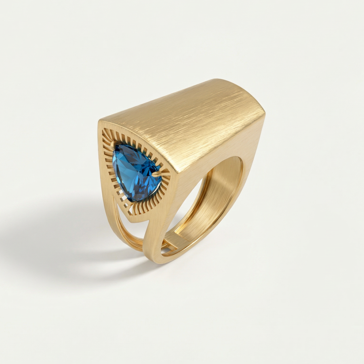 Electra 14 Ayar Altın Mavi Taşlı Yüzük