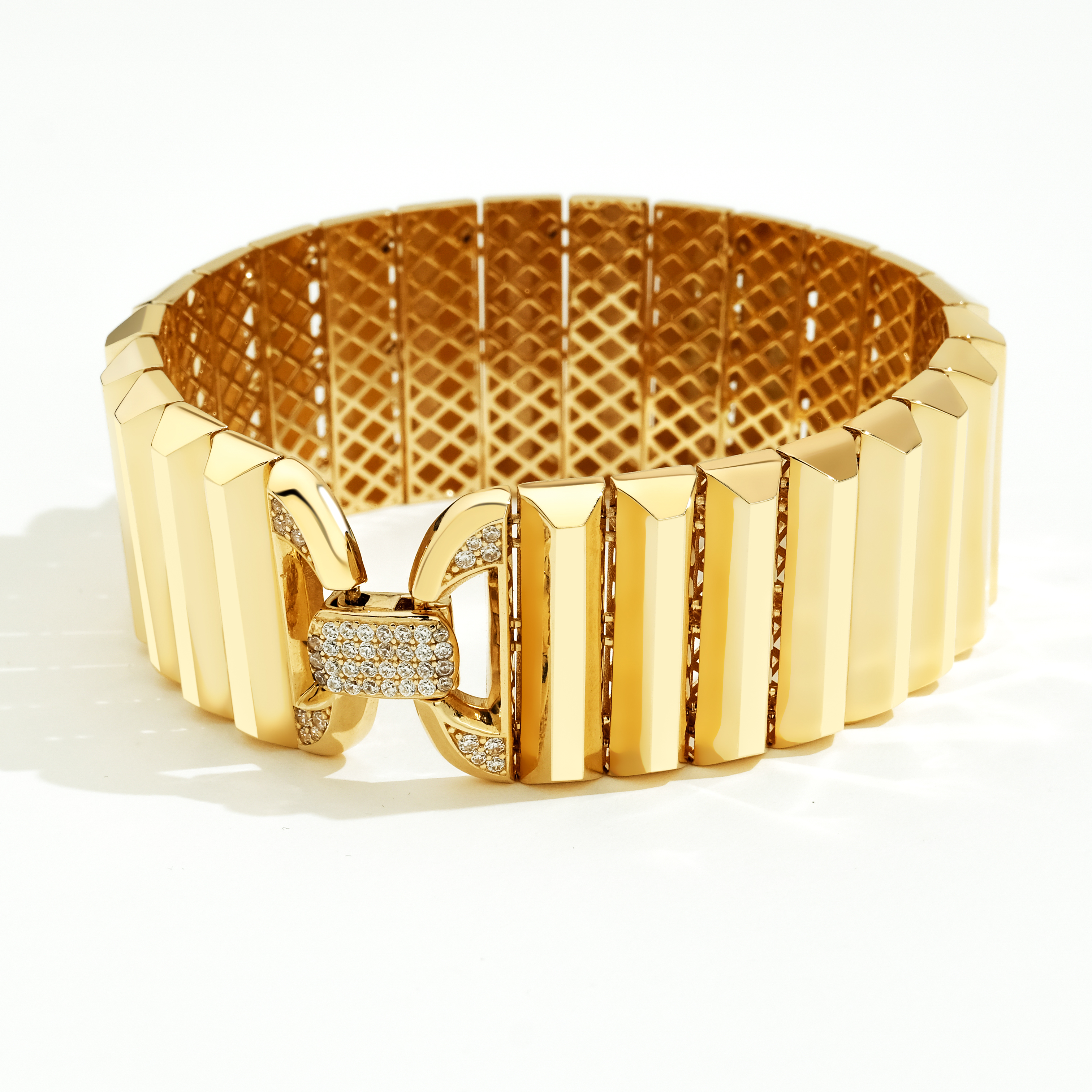 Eta 14 Ayar Altın Taş Detaylı Bileklik