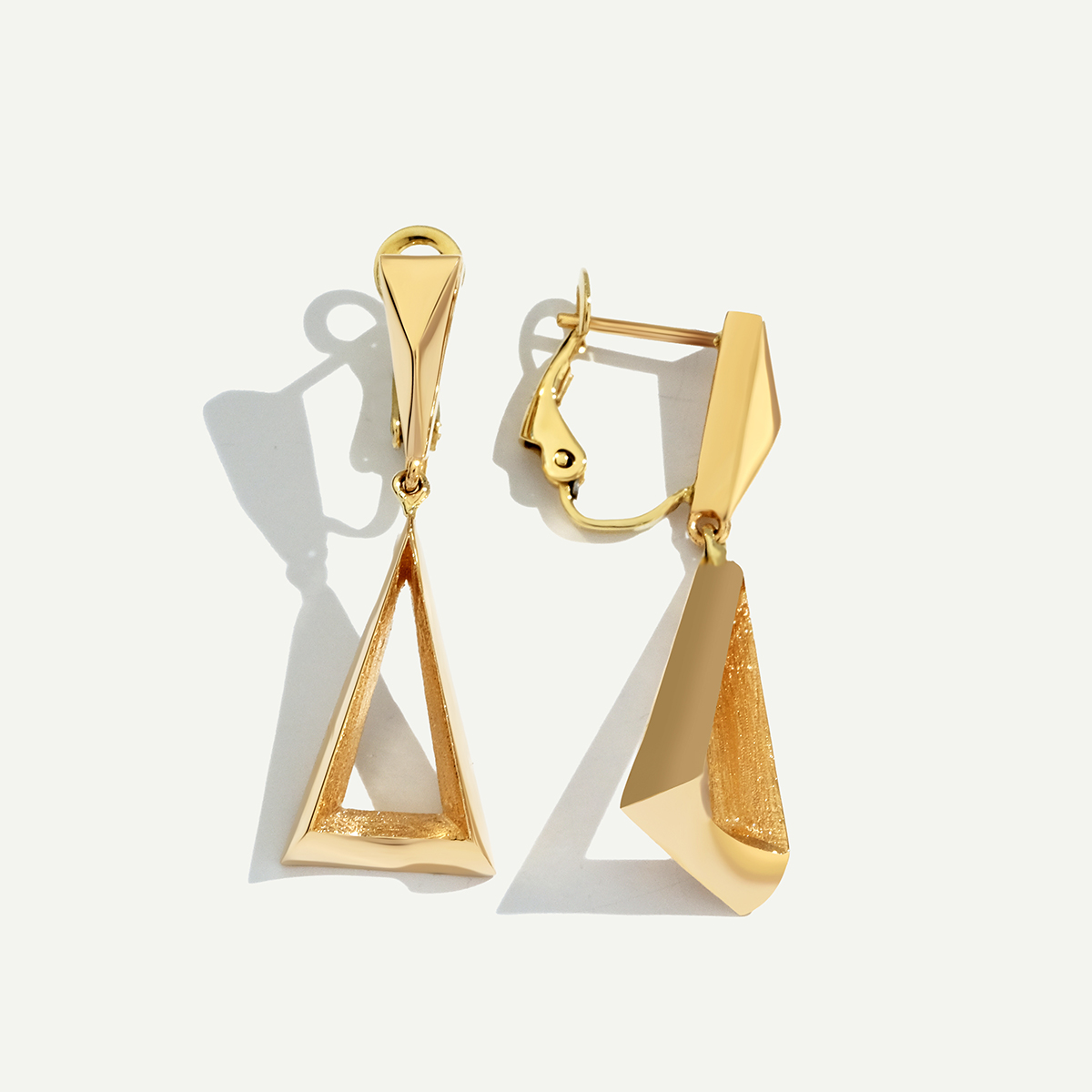 14 Ayar Altın Fırçalı Yüzeyli Set