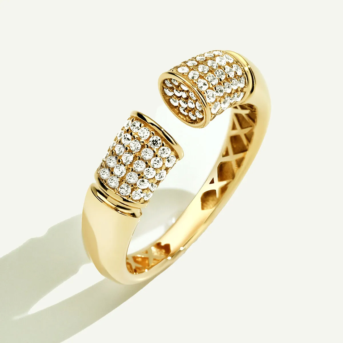 Vega 14 Ayar Altın Taşlı Set