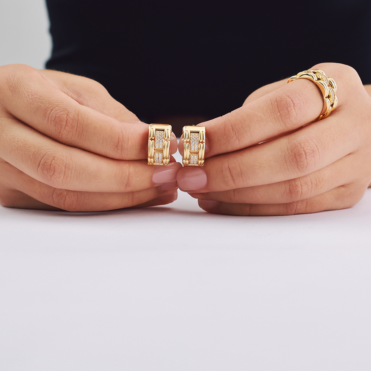 14 Ayar Altın Taşlı Set