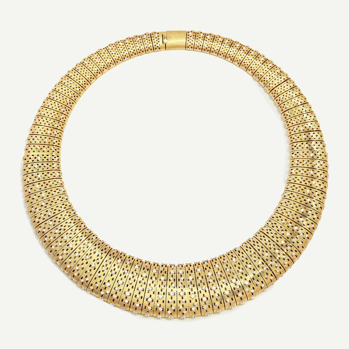 14 Ayar Altın Taş İşlemeli Set