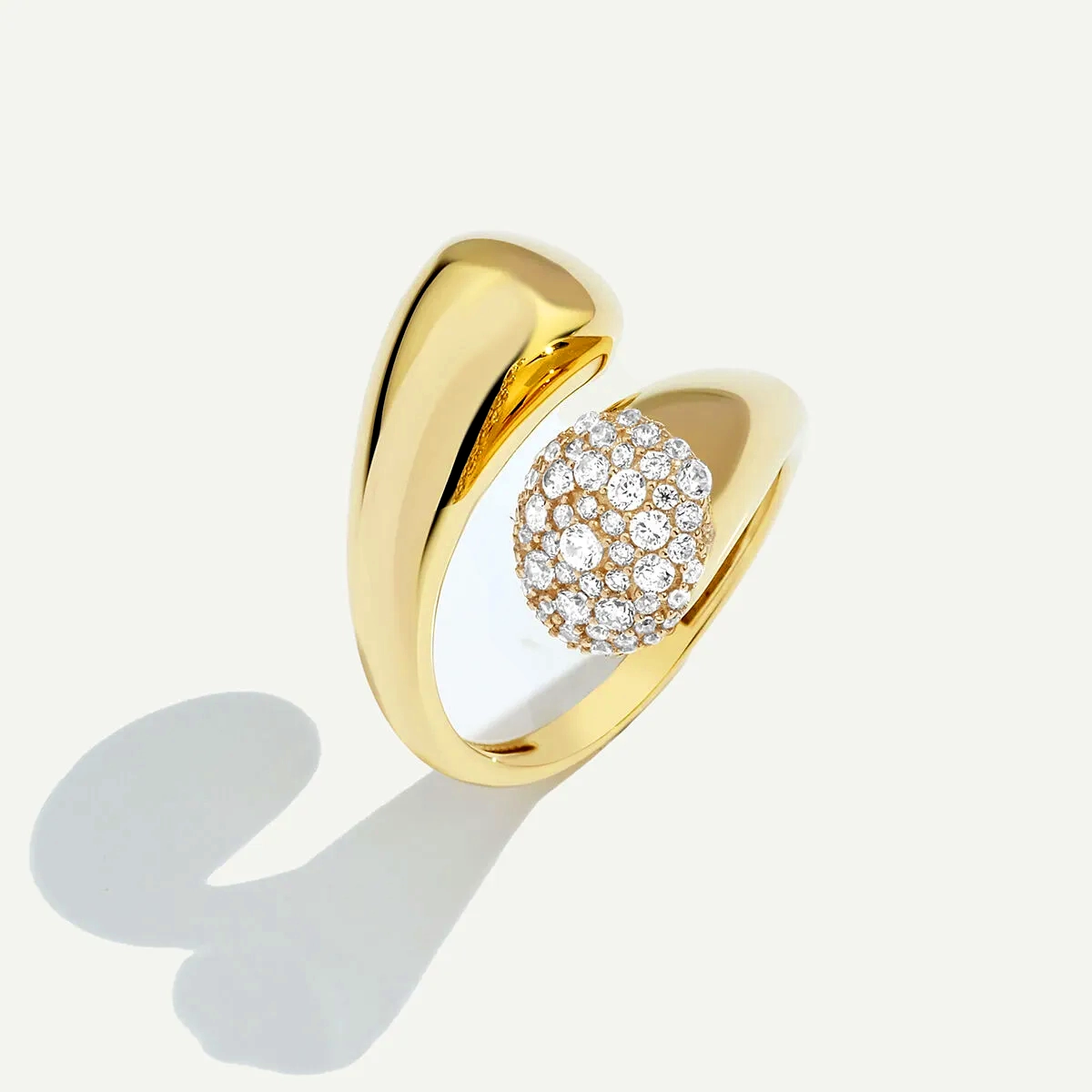 14 Ayar Altın Pavé Taşlı Yüzük