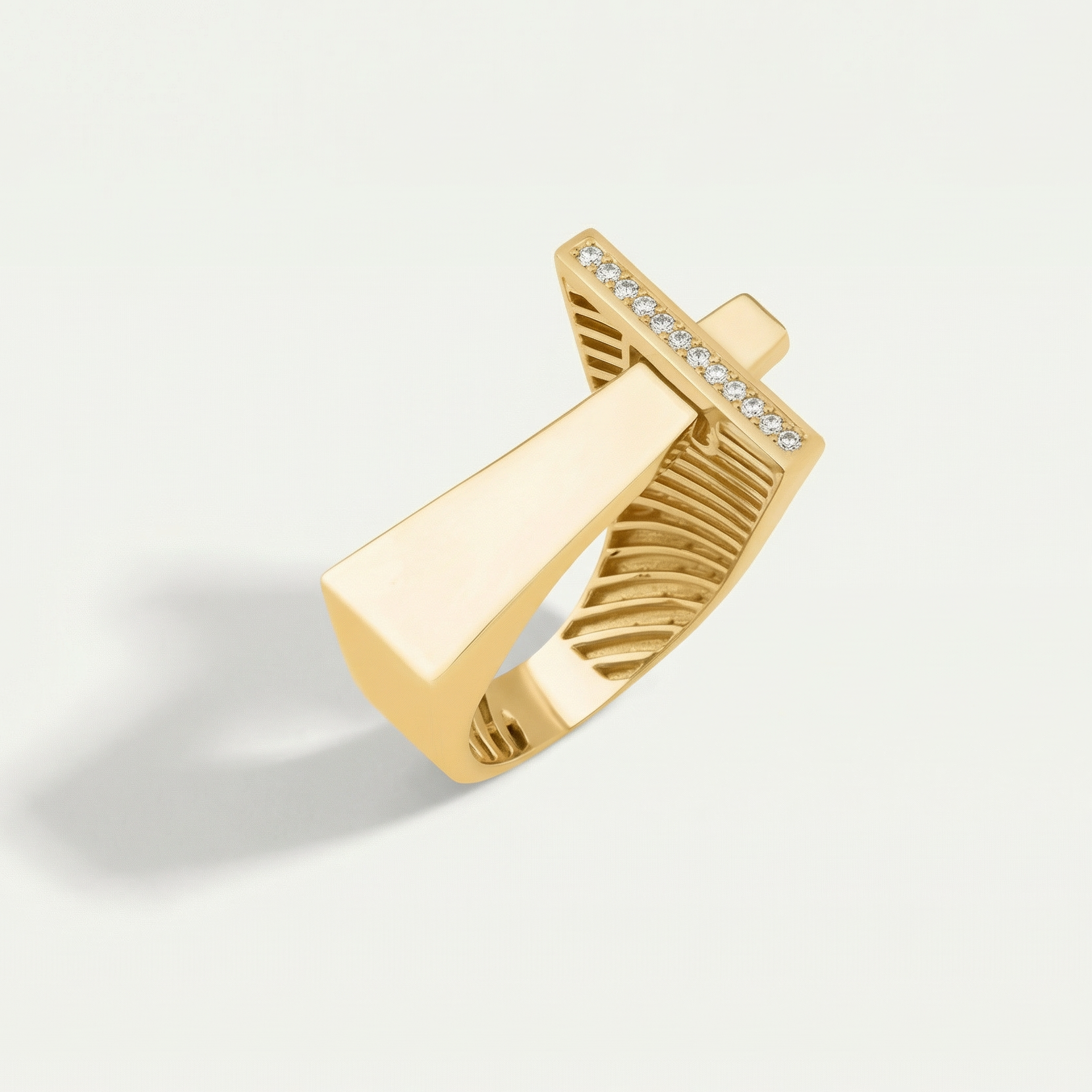 Baget 14 Ayar Altın Taşlı Yüzük