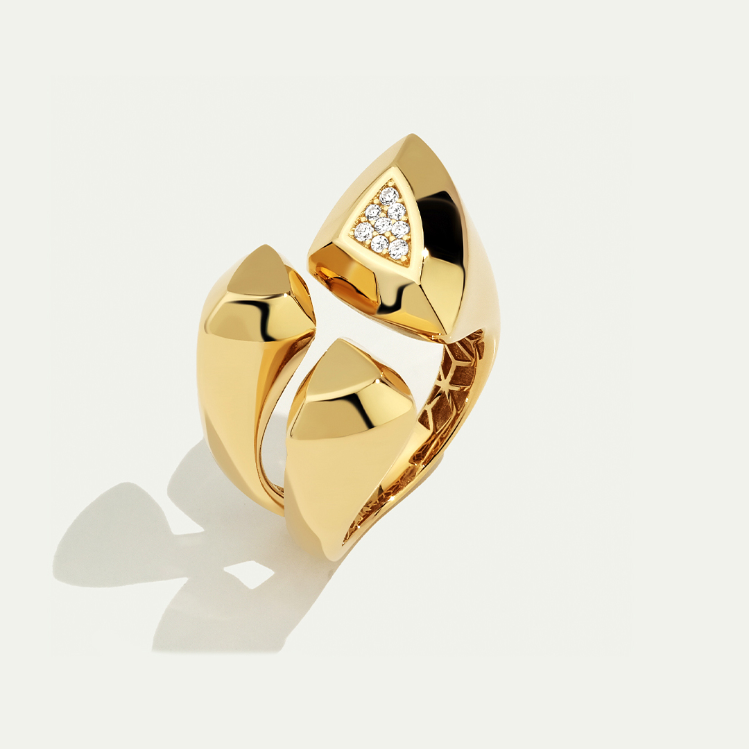 Eta 14 Ayar Altın Üçlü Üçgen Formlu Taşlı Yüzük