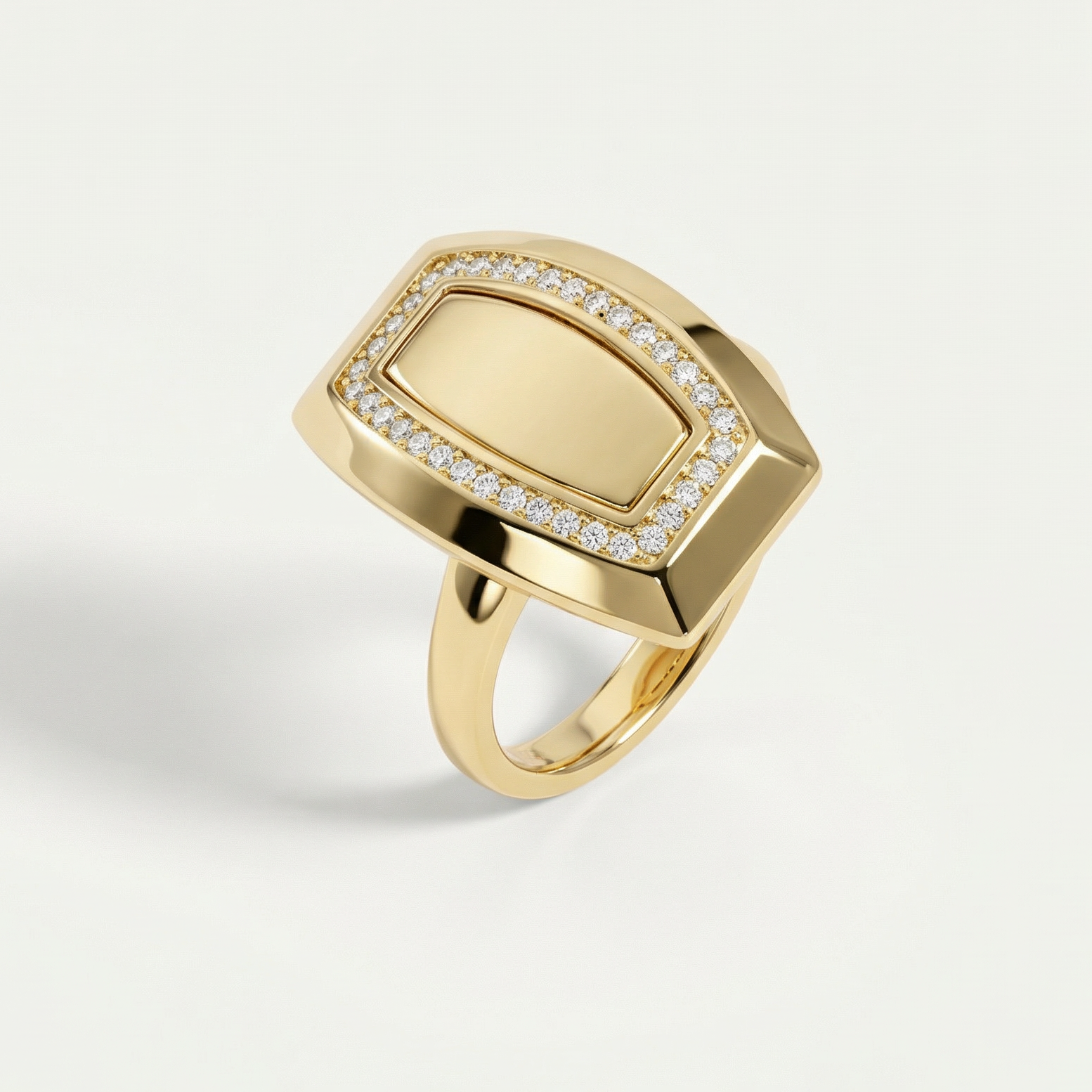 14 Ayar Altın Taşlı Yüzük