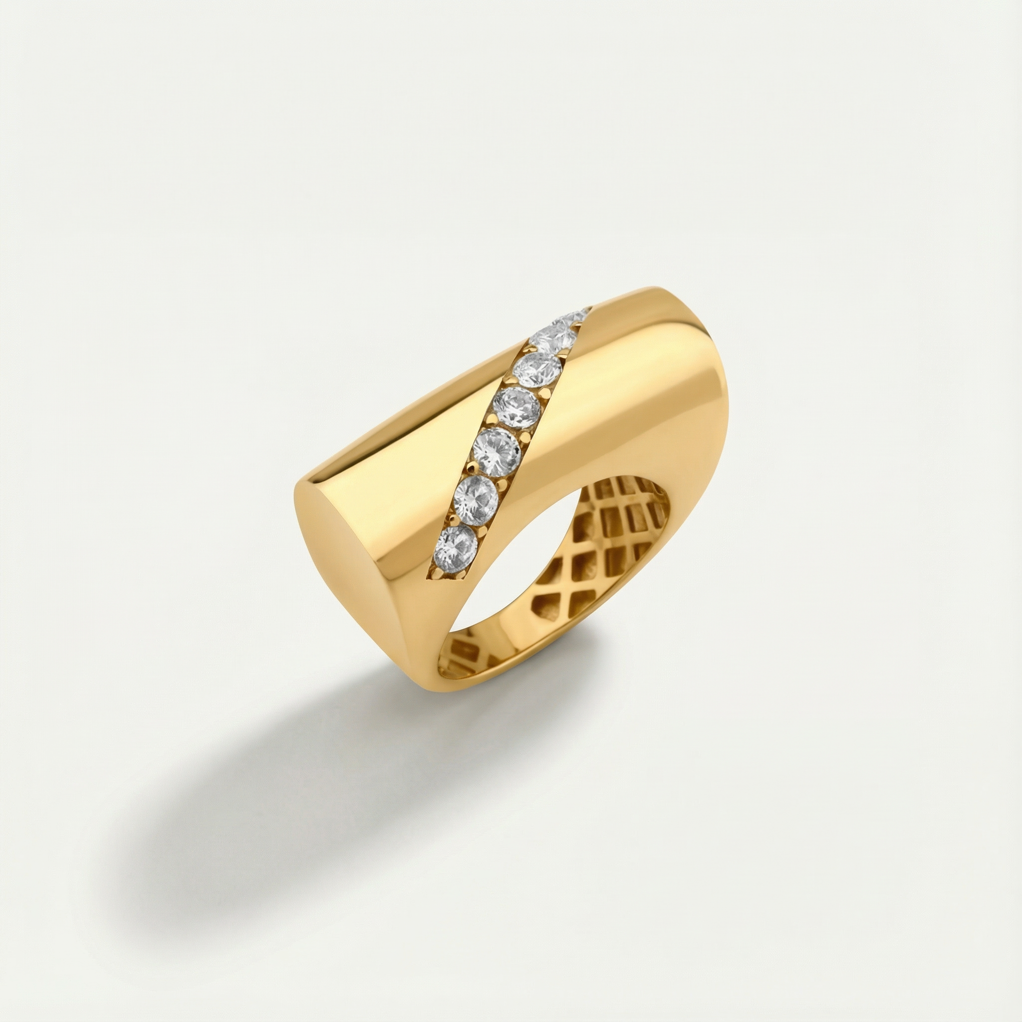 Vega 14 Ayar Altın Su Yolu Taşlı Yüzük