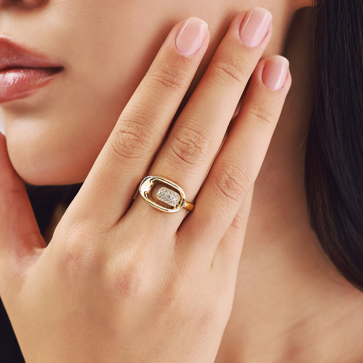 14 Ayar Altın Dikdörtgen Formlu Taşlı Yüzük