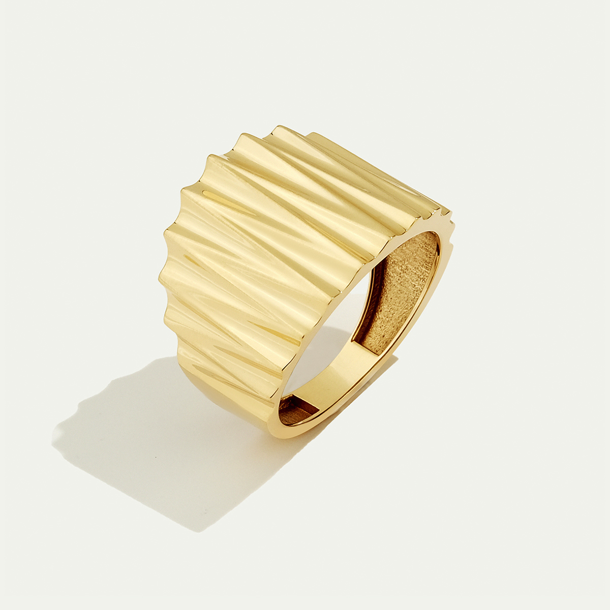 Maya 14 Ayar Altın Mat Yüzeyli Yüzük