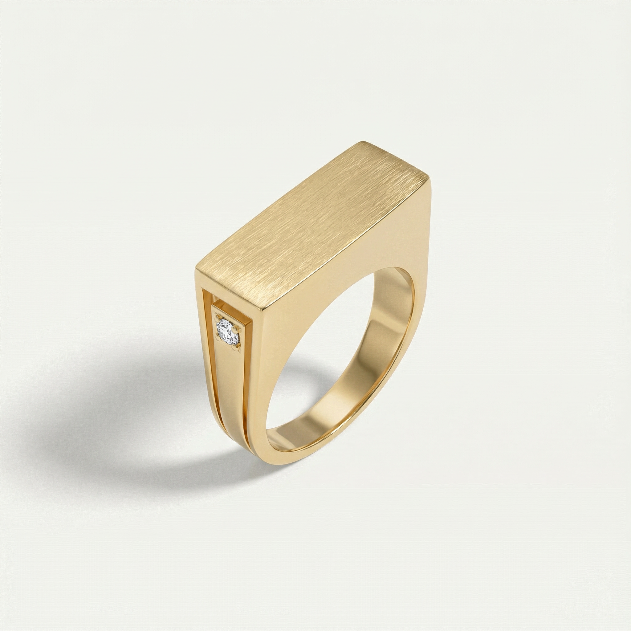 Electra 14 Ayar Altın Mat Yüzeyli Taşlı Yüzük