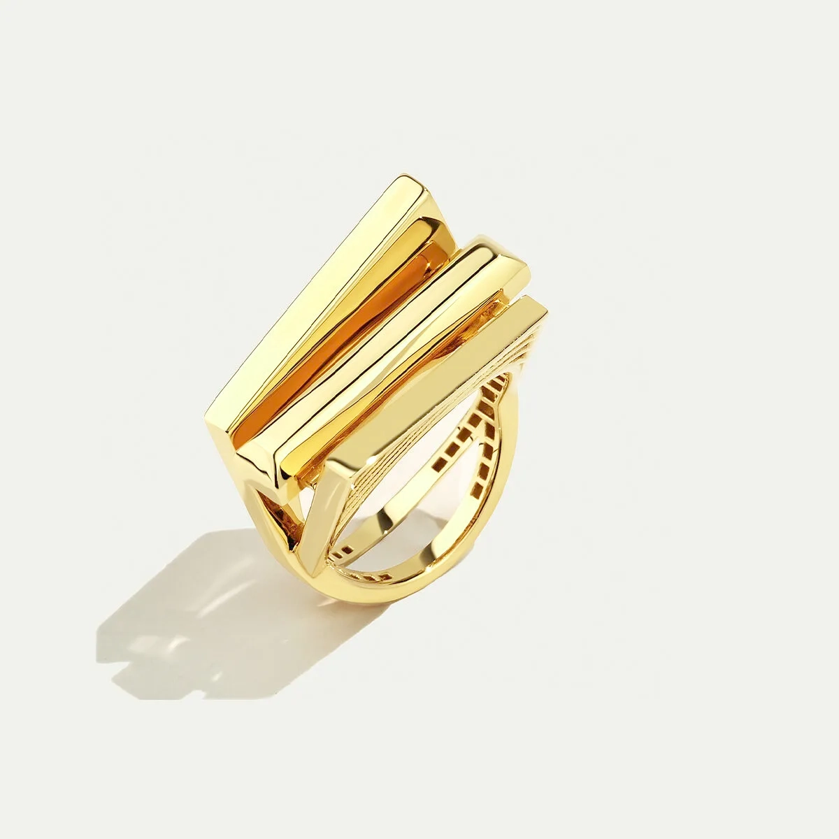 Baget 14 Ayar Altın Üç Sütunlu Yüzük